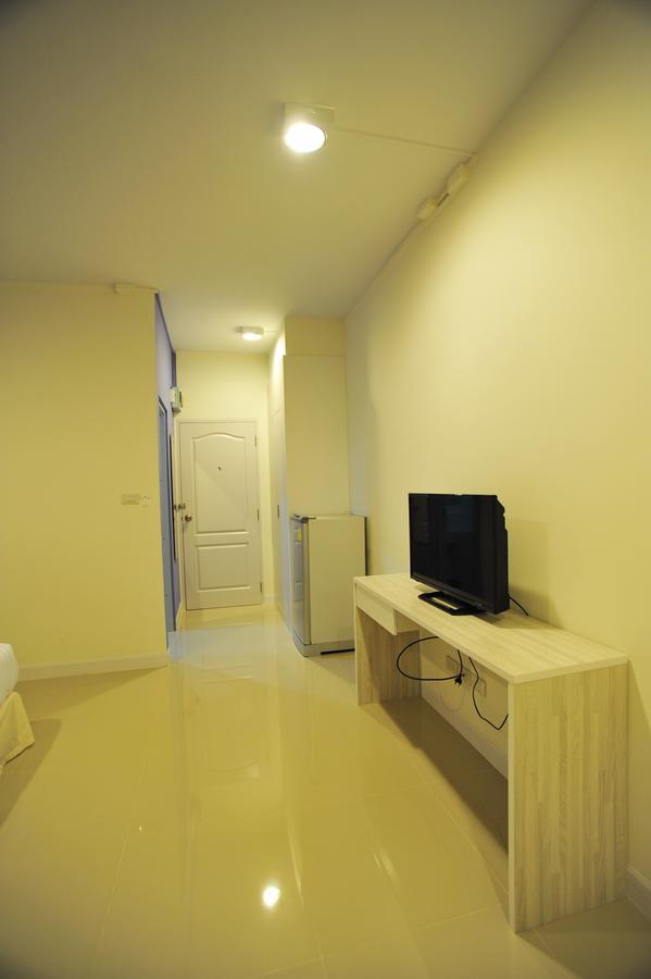 The Garden Living Hotel Bangkok Exterior foto