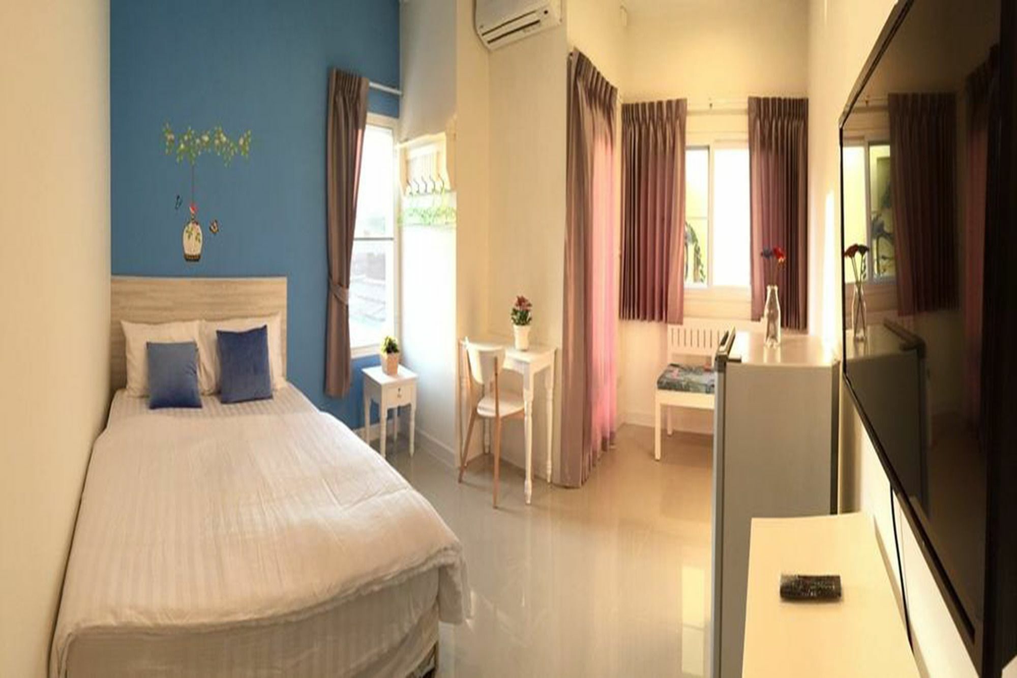 The Garden Living Hotel Bangkok Exterior foto