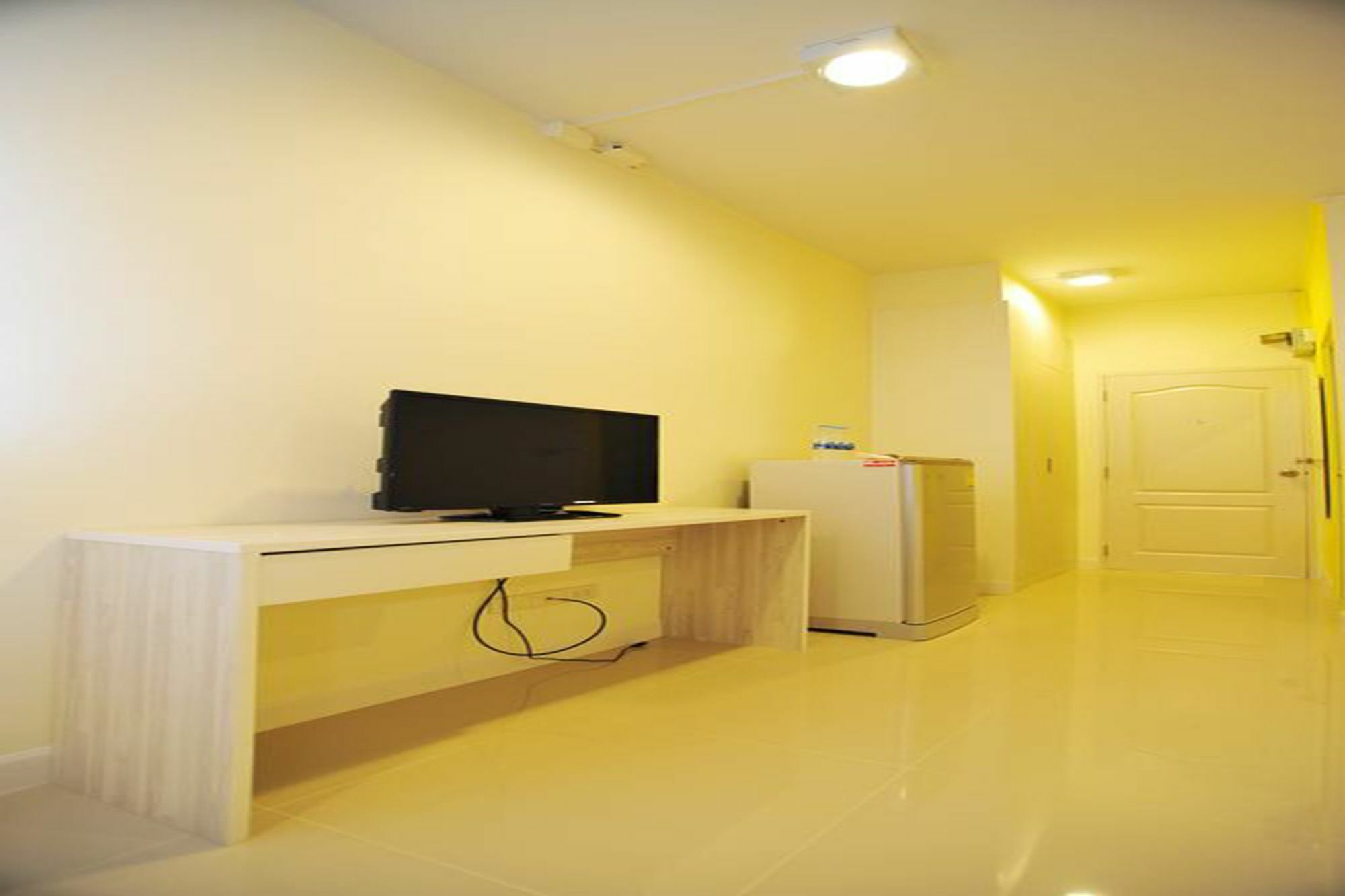 The Garden Living Hotel Bangkok Exterior foto